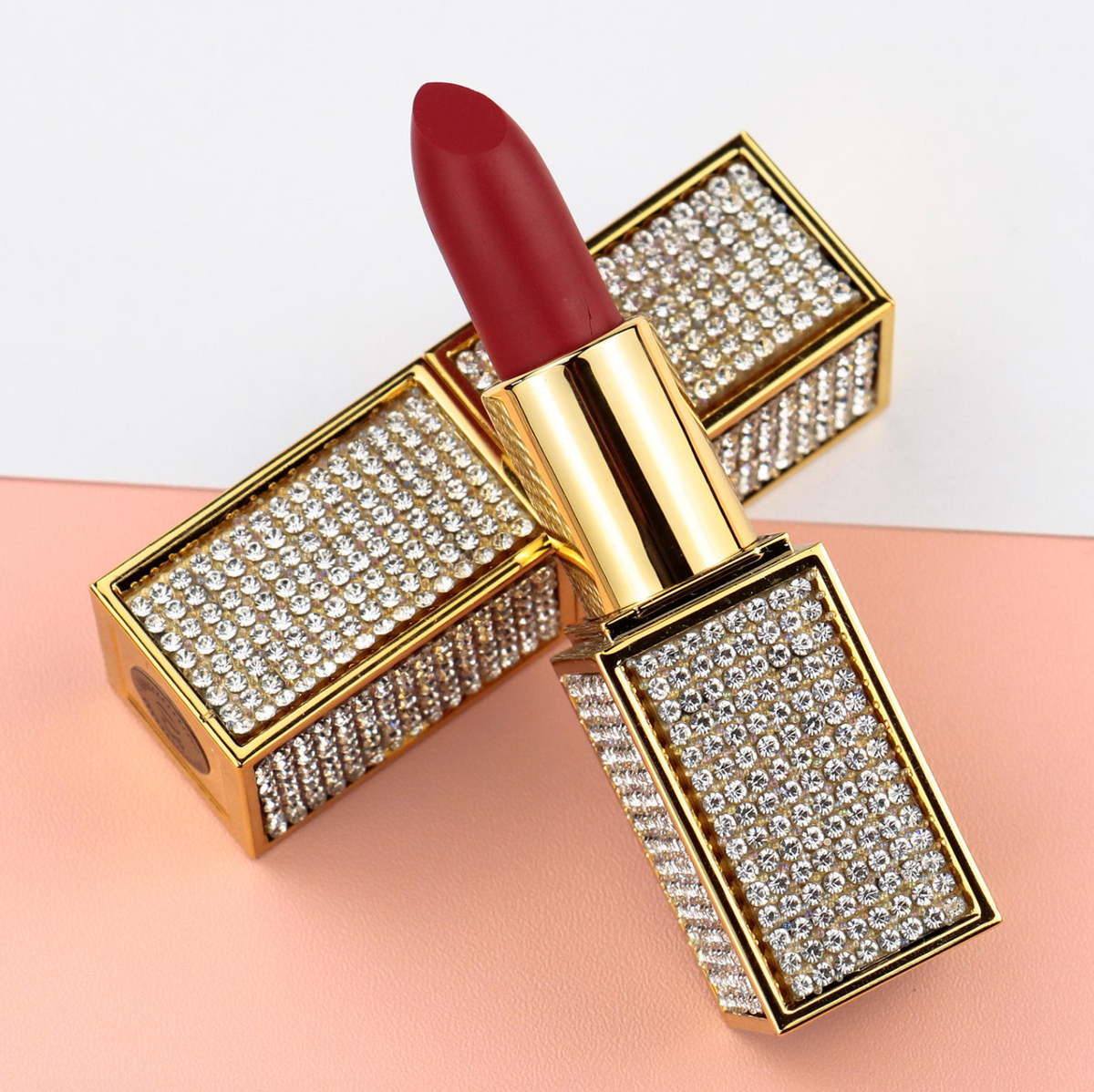 Luxury Velvet Matte Lipstick – Long-Lasting Waterproof Lip Color
