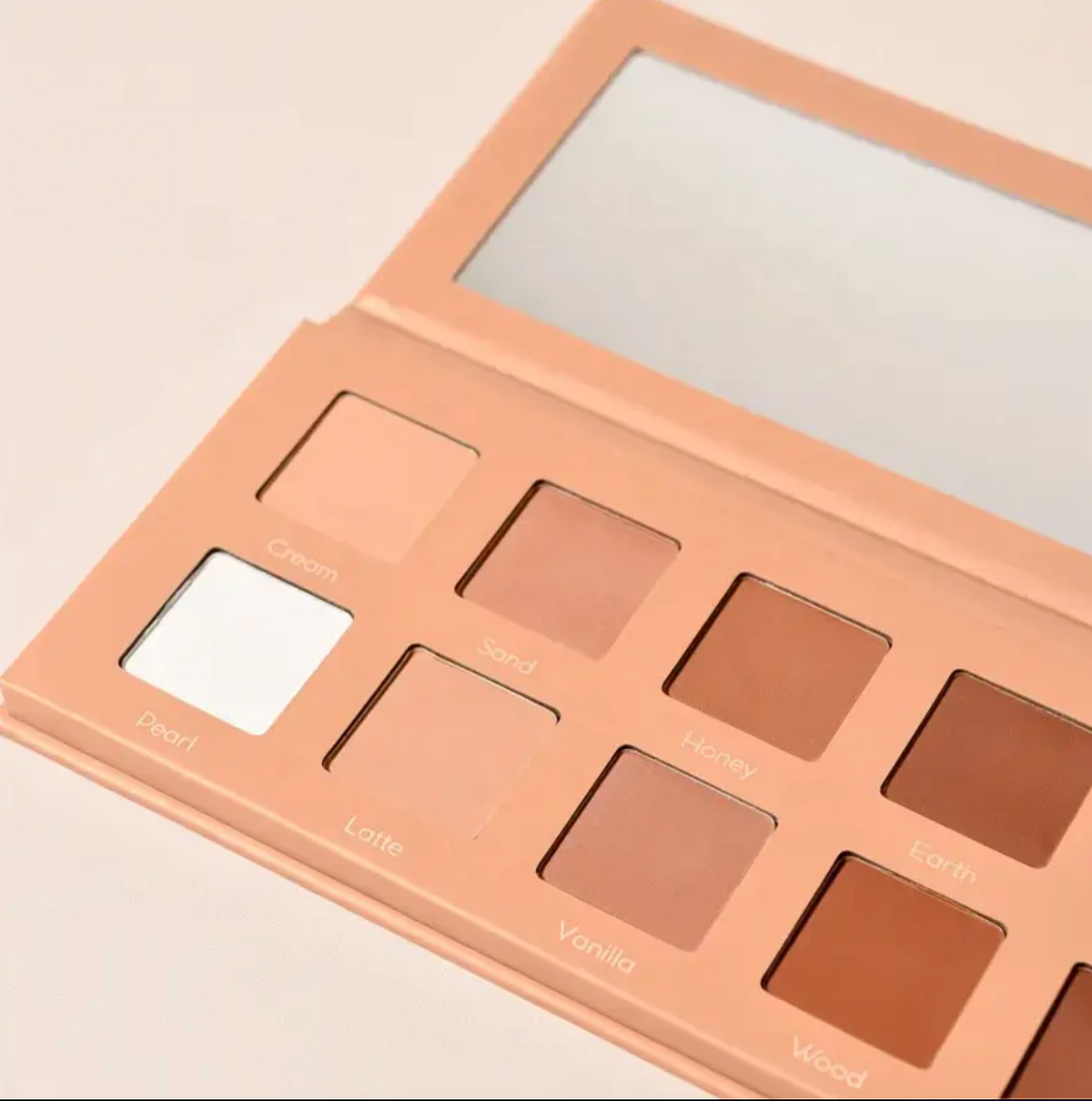 Nude & Dark Eyeshadow Palette – Highly Pigmented Long-Lasting Eye Makeup